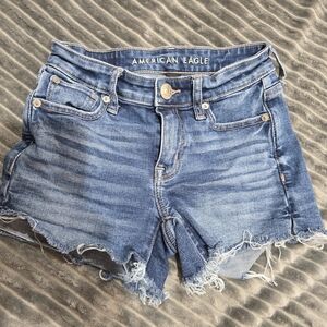 American Eagle Stretch Denim Shorts With Fray